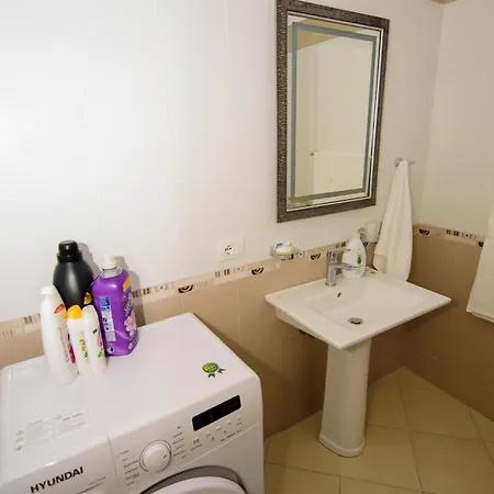 Apartament Deti Blu 2 * فلورا